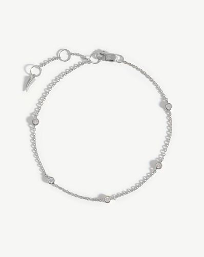 Fine Floating Diamond Bracelet - Missoma - Modalova