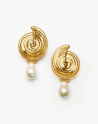 Spiral Detachable Pearl Drop Earrings | 18ct Gold Plated - Missoma - Modalova