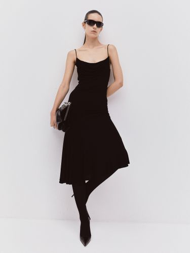 Alykes Dress in Black - NinetyPercent - Modalova