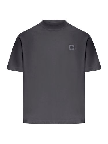 SHORT SLEEVE T-SHIRT WITH LOGO - Man - Stone Island - Modalova