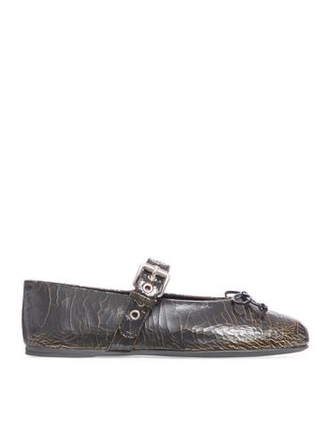 Leather ballerinas - Woman - Miu Miu - Modalova