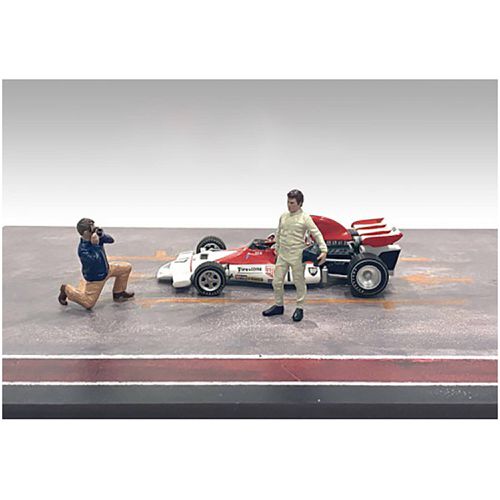 Figures Set 1 - Race Day Two Diecast Metal for 1/43 Scale Models - American Diorama - Modalova