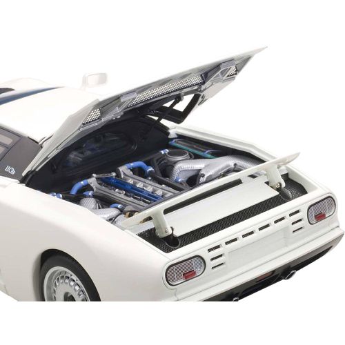 Diecast Model Car Bugatti EB110 GT, White - Autoart - Modalova