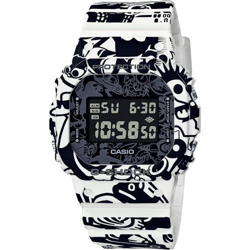 Men's Digital Watch - G-Shock G-Universe Black and White Strap / DW-5600GU-7CR - Casio - Modalova