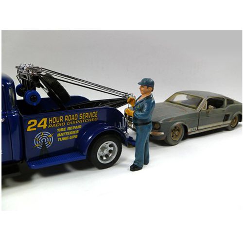 Figurine - Tow Truck Driver/Operator Bill for 1/24 Scale Models - American Diorama - Modalova