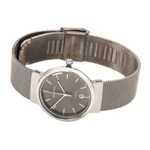 Women's Black Dial Grey IP Steel Mesh Bracelet Watch - Bering - Modalova