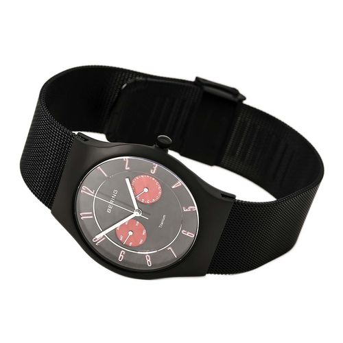 Men's Titanium Classic Black Mesh Bracelet Black Dial Watch - Bering - Modalova