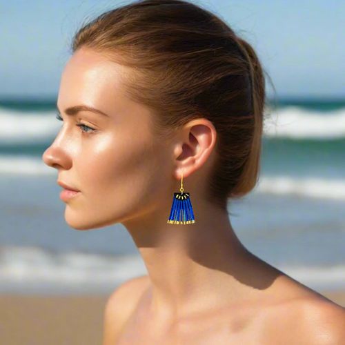 Blue Satin Earrings Scallop - Alexandra Tsoukala - Modalova