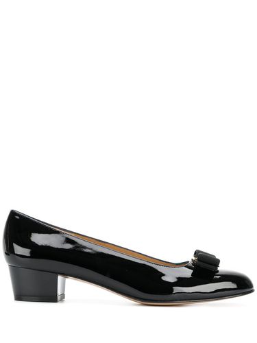 Patent Leather Vara Ballerinas - Ferragamo - Modalova