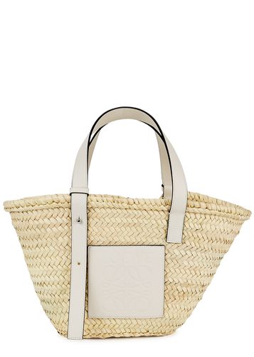 Medium Raffia Basket bag - White - Loewe - Modalova