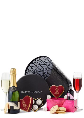 Valentine's Duo Gift Box - Harvey Nichols - Modalova