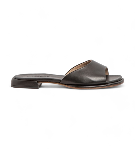 Til kvinder. 331531101003_001 Sandaler i S3153 Valvin (37), Fast, Ingen, Casual - Neosens - Modalova