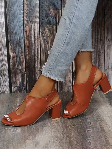 Fashion Women's Plain Color Cut Out Chunky Heels Outdoor Sandals - DressLily.com - Modalova