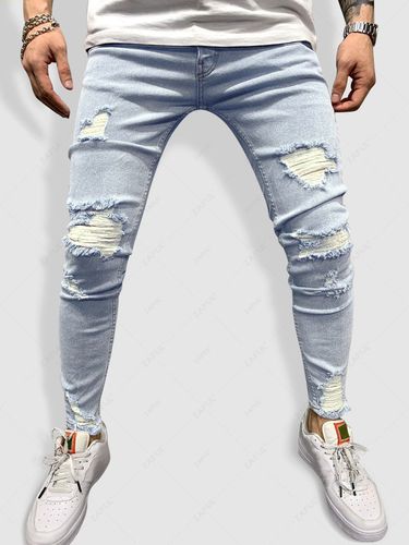 Mens Casual Ripped Frayed Tapered Jeans S - ZAFUL Product Catalog (GBP) - Modalova