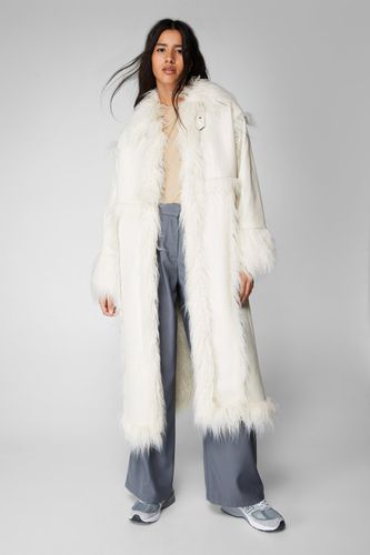 Womens Premium Faux Leather Faux Fur Detail Longline Coat - - 4 - Nasty Gal - Modalova