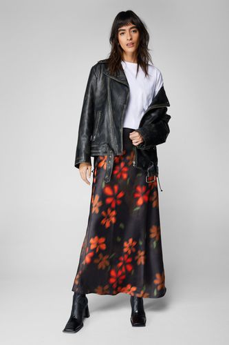 Womens Blurred Floral Satin Bias Maxi Skirt - - 6 - Nasty Gal - Modalova
