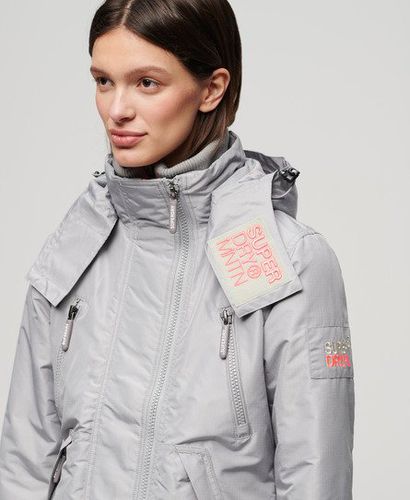 Women's Mountain SD-Windcheater Jacket Light Grey / Dove Grey - Size: 12 - Superdry - Modalova