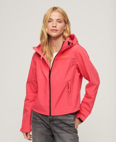 Women's Code Trekker Hooded Softshell Jacket Pink / Active Pink - Size: 14 - Superdry - Modalova