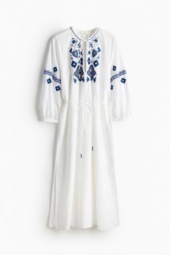 Besticktes Kleid Weiß, Alltagskleider in Größe XS. Farbe: - H&M - Modalova