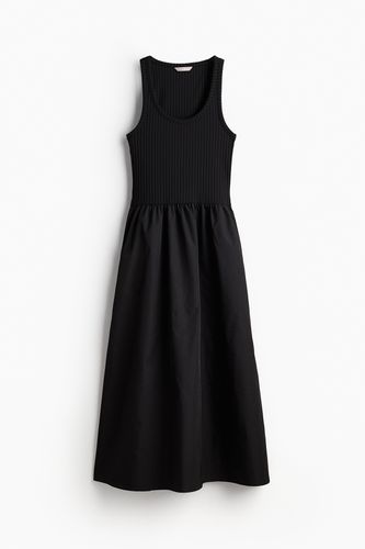 Ärmelloses Kleid Schwarz, Alltagskleider in Größe XS. Farbe: - H&M - Modalova