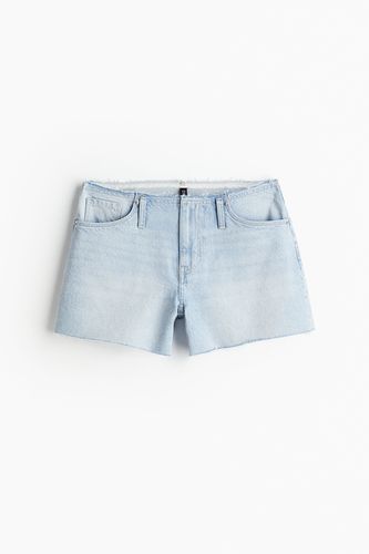 Regular Denim Shorts Blasses Denimblau in Größe 40. Farbe: - H&M - Modalova
