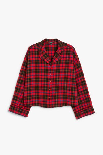 Pyjamaoberteil mit rotem Schottenmuster Rotes Schottenkaro, Pyjama-Oberteile in Größe L. Farbe: - Monki - Modalova