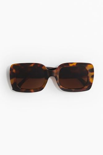 Eckige Sonnenbrille Braun/Schildpattmuster, Sonnenbrillen in Größe Onesize. Farbe: - H&M - Modalova