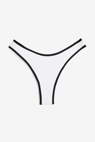 Bikinihose Brazilian Weiß/Schwarz, Bikini-Unterteil in Größe 50. Farbe: - H&M - Modalova