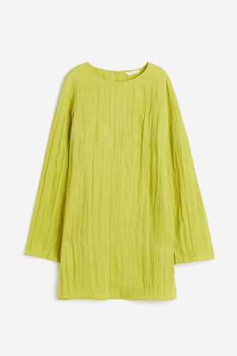 Kleid aus Crinklestoff Limegrün, Alltagskleider in Größe XS. Farbe: - H&M - Modalova