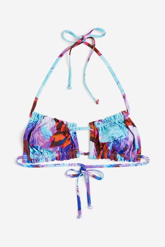Bikinitop mit Volants Blau/Geblümt, Bikini-Oberteil in Größe 32. Farbe: - H&M - Modalova