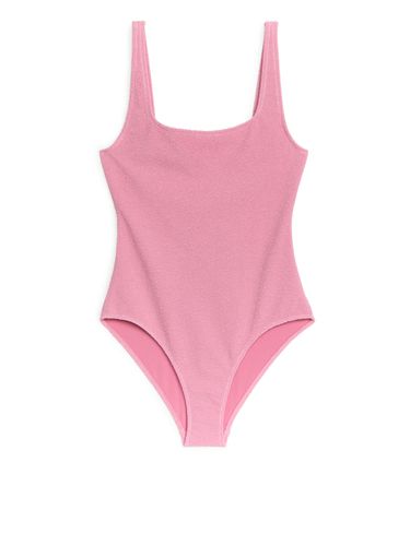 Crinkle-Badeanzug mit rechteckigem Ausschnitt Rosa, Badeanzüge in Größe 32. Farbe: - Arket - Modalova