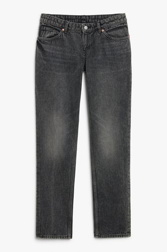 Tief sitzende Jeans Moop mit geradem Bein Galaxy-Schwarz, Straight in Größe 33/32. Farbe: - Monki - Modalova