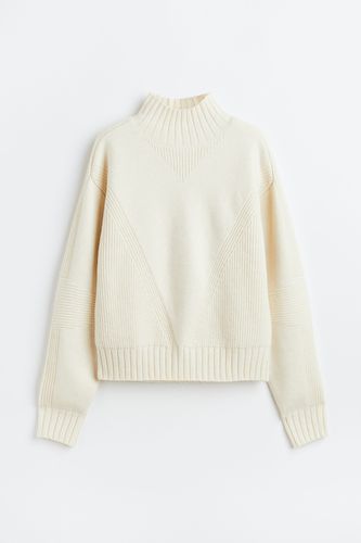 Warmer Pullover mit Turtleneck Cremefarben in Größe XL. Farbe: - H&M - Modalova