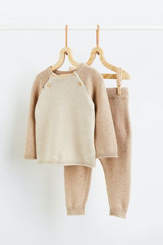 Pullover und Hose in Strick Beige/Blockfarben, Kleidung Sets Größe 98. Farbe: - H&M - Modalova