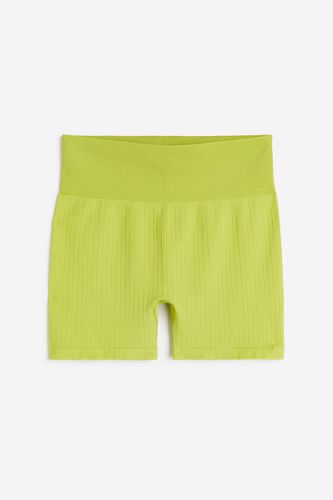 DryMove™ Seamless Hotpants Limegrün, Sport-Shorts in Größe S. Farbe: - H&M - Modalova