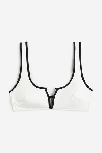 Wattiertes Bikinitop Weiß/Schwarz, Bikini-Oberteil in Größe 38. Farbe: - H&M - Modalova