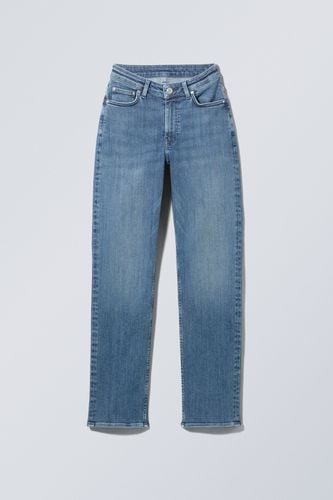 Twig Curve Jeans mit mittelhohem Bund und geradem Bein Blaulila, Straight in Größe 24/32. Farbe: - Weekday - Modalova