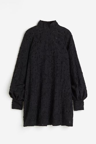 Kleid mit Strukturmuster Schwarz, Alltagskleider in Größe XS. Farbe: - H&M - Modalova