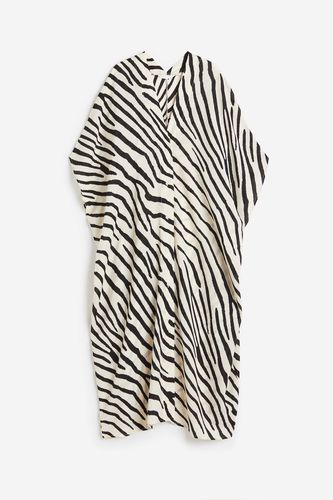Oversized Kaftankleid Naturweiß/Zebramuster, Alltagskleider in Größe XS/S. Farbe: - H&M - Modalova