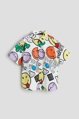Gemustertes Hemd Weiß/SmileyWorld®, Hemden & Blusen in Größe 116. Farbe: - H&M - Modalova