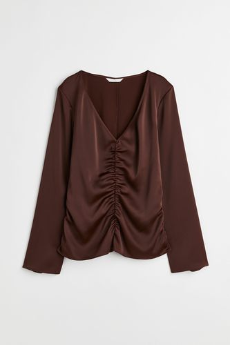 Bluse mit Raffung Dunkelbraun, Blusen in Größe XS. Farbe: - H&M - Modalova