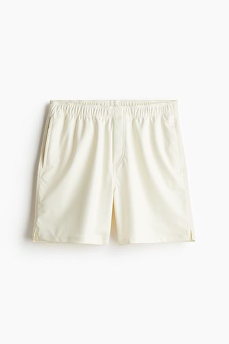 Beschichtete Shorts in Relaxed Fit Weiß Größe XL. Farbe: - H&M - Modalova