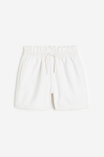 Pull-on-Jeansshorts Weiß in Größe 134. Farbe: - H&M - Modalova