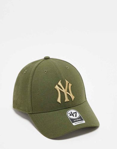 New York Yankees - Cappellino kaki con logo metallizzato - 47 Brand - Modalova