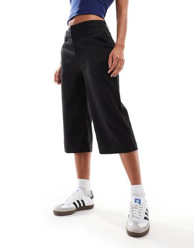 Cotton On - Pantaloni stile Capri a vita bassa neri a righe - Cotton:On - Modalova