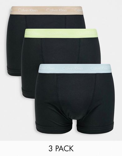 Confezione da 3 paia di boxer aderenti neri con fascia in vita colorata a contrasto - Calvin Klein - Modalova