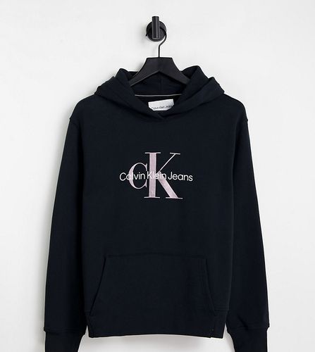 Plus - Felpa nera con cappuccio con logo a monogramma - Calvin Klein Jeans - Modalova