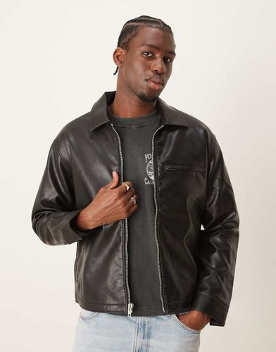 Giacca biker corta nera in pelle sintetica con zip - Abercrombie & Fitch - Modalova