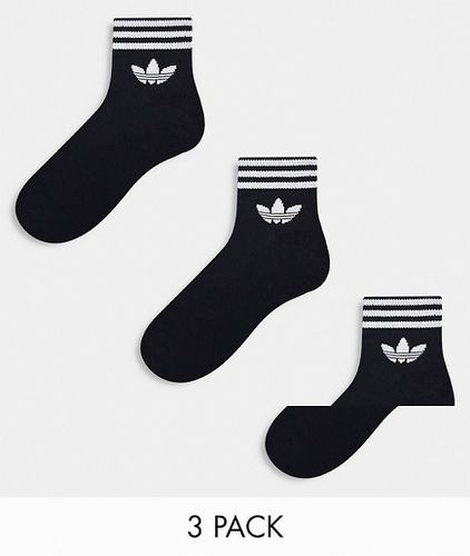 Adicolor Trefoil - Confezione da 3 paia di calzini alla caviglia neri - adidas Originals - Modalova