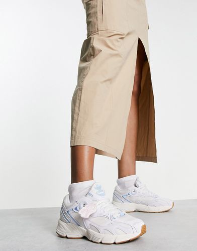 Astir - Sneakers bianche con suola in gomma - adidas Originals - Modalova